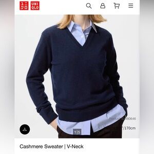 Navy neck Uniqlo cashmere sweater
